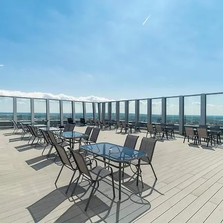 Hanza Tower Apartament 306 公寓